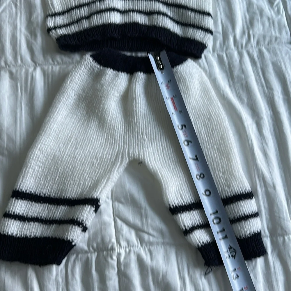 Vintage teddy bear Adorable White and Black Knit Baby Outfit